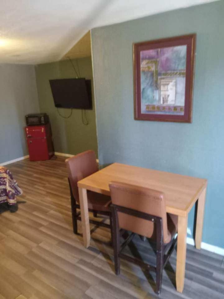 كولورادو سبرينغس Ranch Motel المظهر الخارجي الصورة