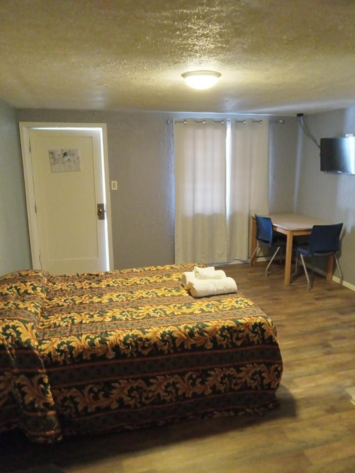 كولورادو سبرينغس Ranch Motel المظهر الخارجي الصورة